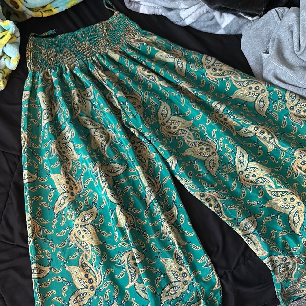 Elegant Paisley Print Skirt